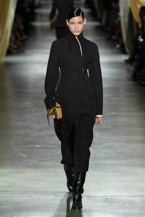 fendi fell kritik|fendi 2024 collection.